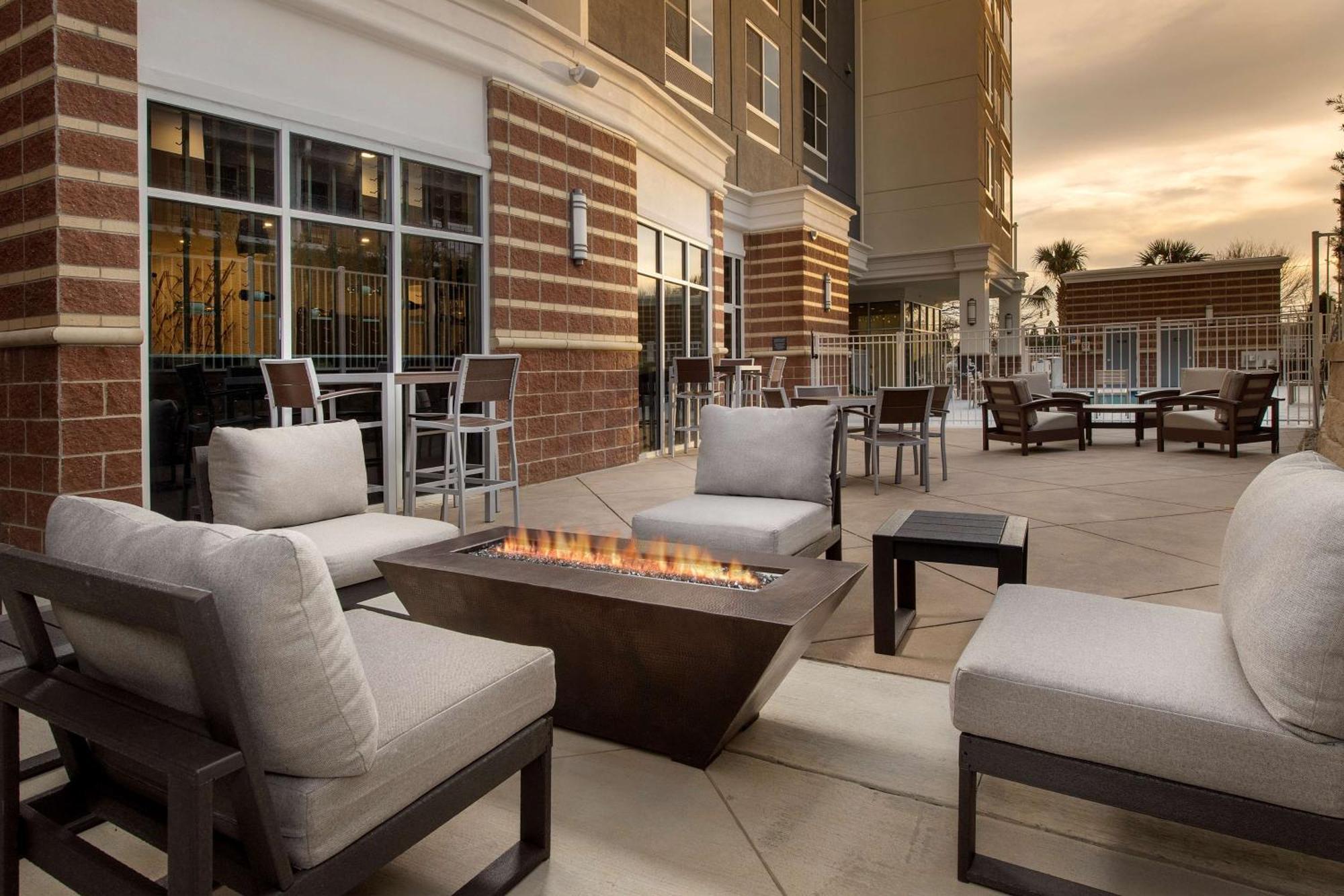 Hilton Garden Inn Columbia Airport, Sc Exteriör bild